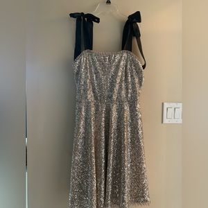 Gal meets glam Diana Dress